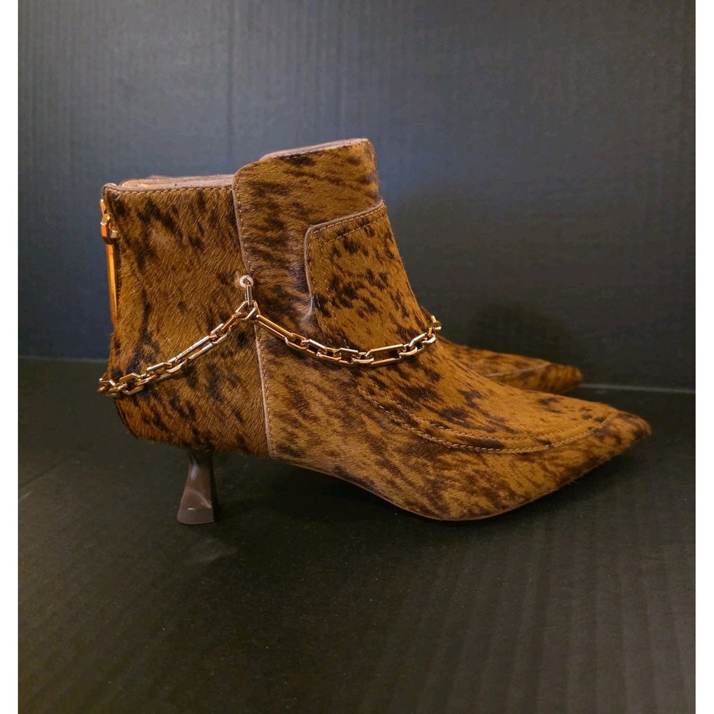 Louise et Cie Lo-Fleta3 Brown Ankle Bootie Gold Chain Accent Sz 6 1/2 Calf Hair